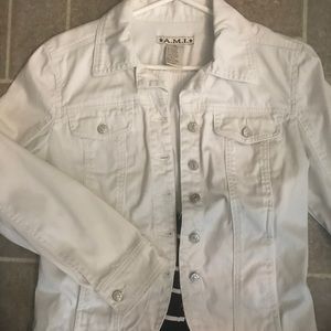 ⭐️ A.M.I. ⭐️ JEAN BUTTON UP JACKET (1064)